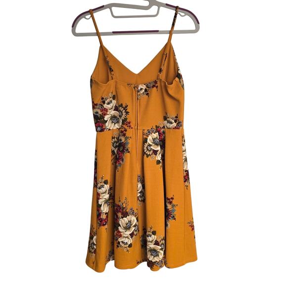Women's Emerald Sundae Mustard Yellow Floral V-Neck Mini Dress | Size Small - Picture 2 of 9